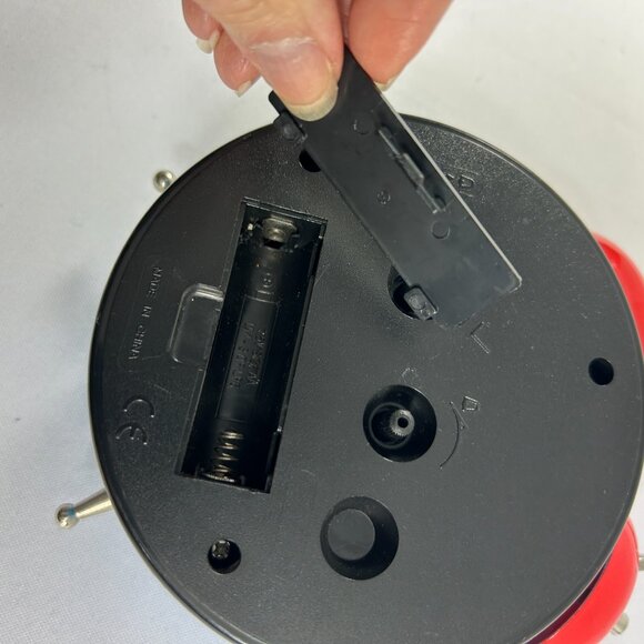 Vintage Thomas & Friends Alarm Clock Train Tank Engine Works Blue Red Twin Bell - Picture 8 of 10